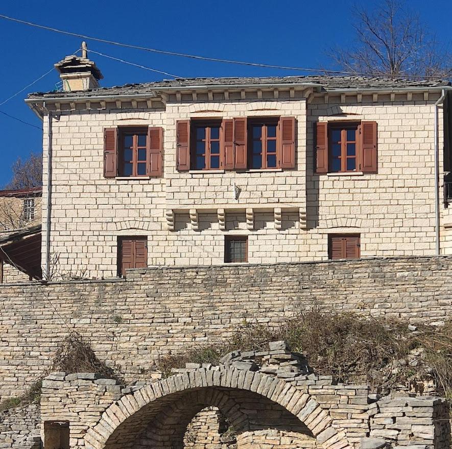 Βίτσα Πετρόκτιστο Αρχοντικό "Ιόλη" Με Θέα Ζαγόριヴィラ エクステリア 写真