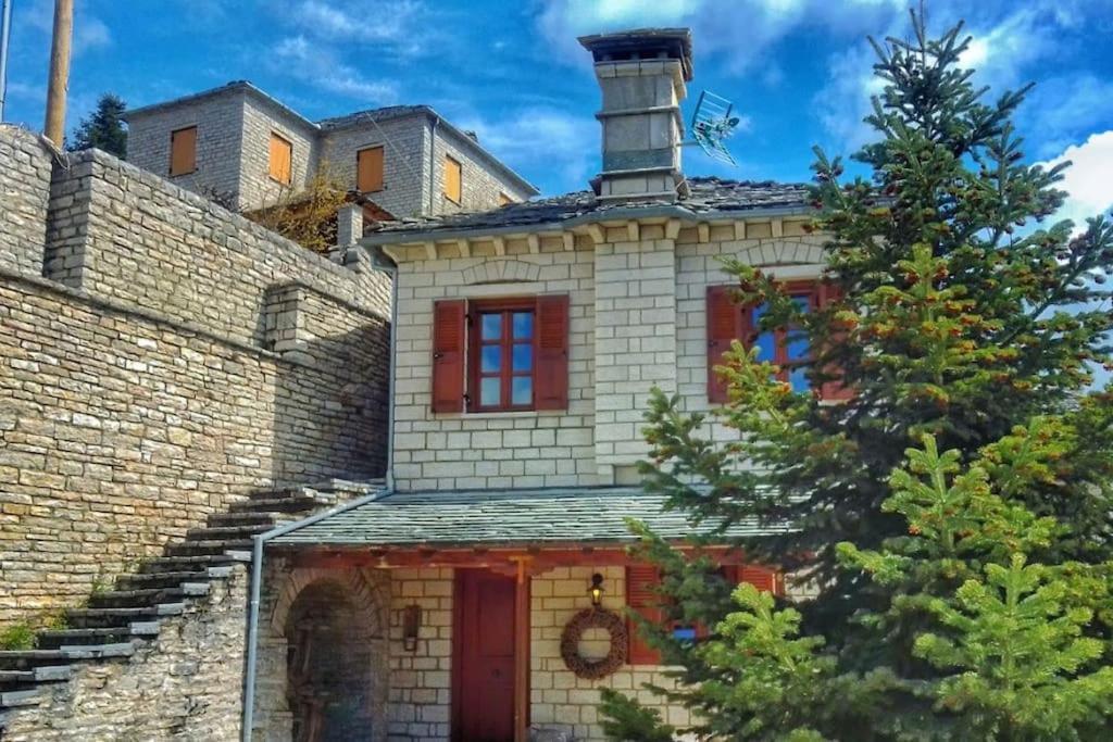 Βίτσα Πετρόκτιστο Αρχοντικό "Ιόλη" Με Θέα Ζαγόριヴィラ エクステリア 写真